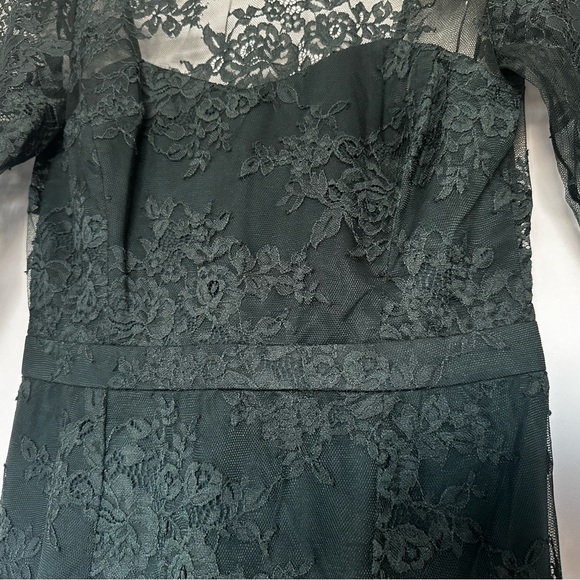 NWT Femme D’armes Bailey Lace Embroidered Gown sz 1 - Picture 5 of 9